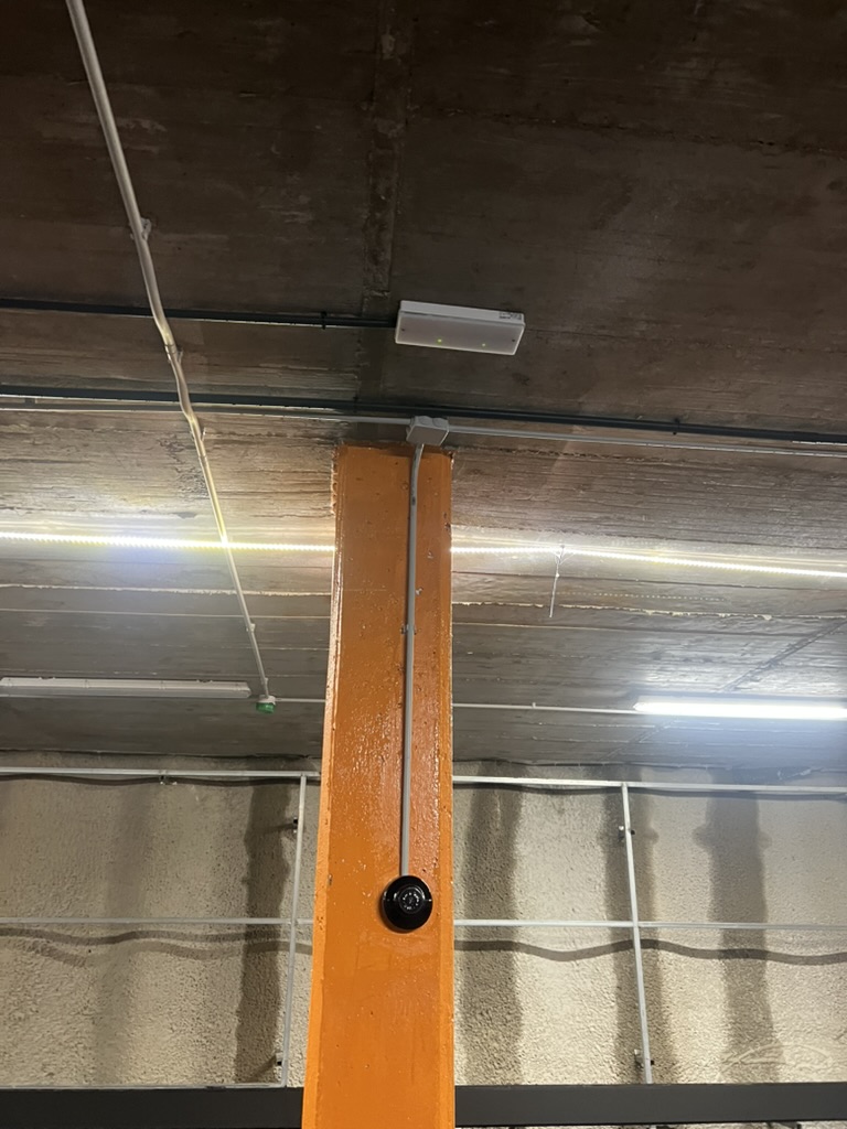 Instalación técnica de dispositivos de detección